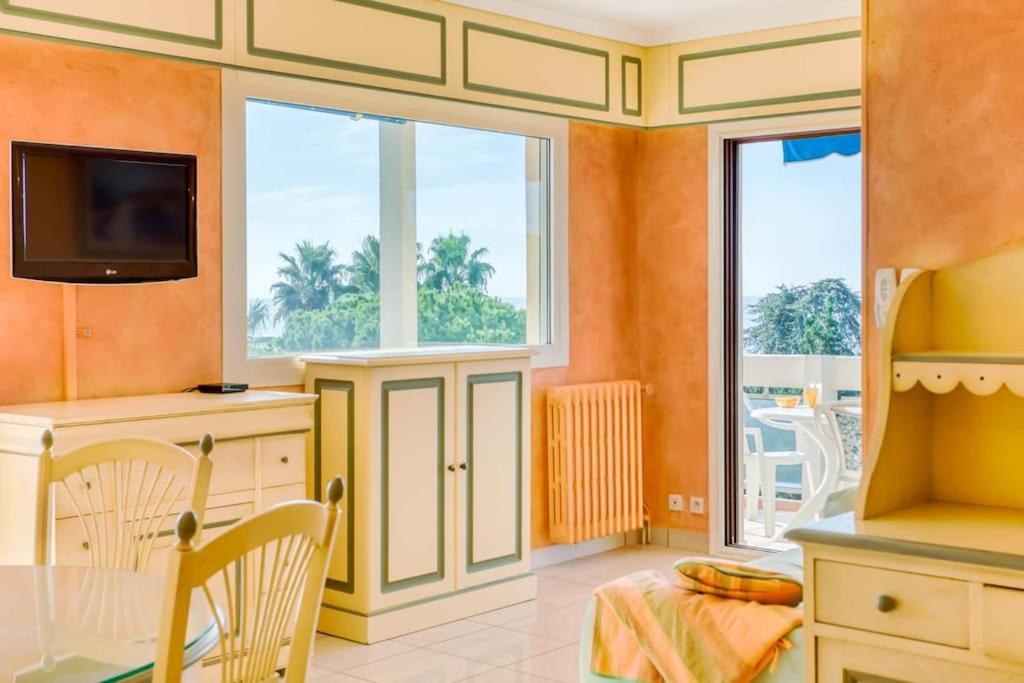 昂蒂布A6- 2 Bdr Incredible Sea View - Ac, Garage & Terrace公寓 外观 照片