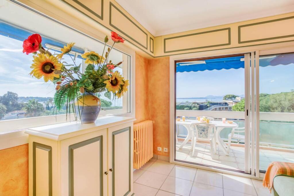 昂蒂布A6- 2 Bdr Incredible Sea View - Ac, Garage & Terrace公寓 外观 照片