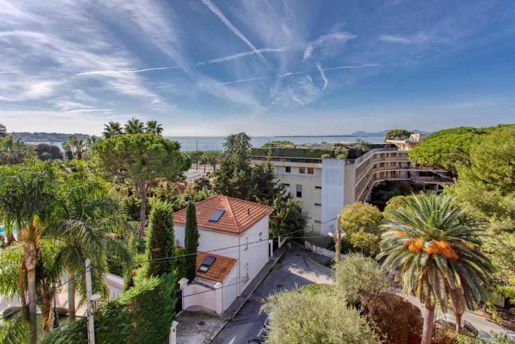 昂蒂布A6- 2 Bdr Incredible Sea View - Ac, Garage & Terrace公寓 外观 照片